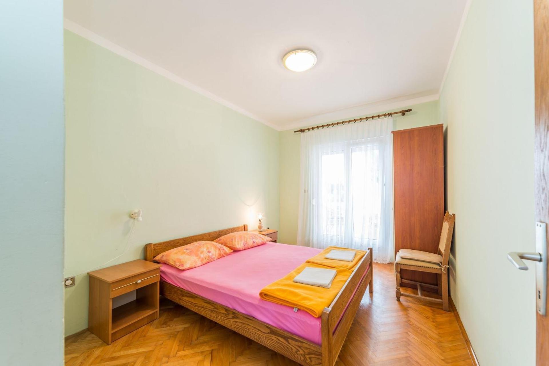 Apartments Ivica - With Parking Nin Buitenkant foto